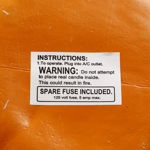 Pair of Intertek Plastic Light Up Halloween Pumpkin Jack-O-Lanterns & Bulbs - Picture 12 of 12